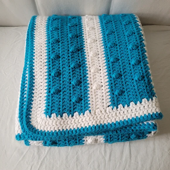 Blue and white Boho Granny crochet Handmade Blanket Throw - Picture 9 of 9